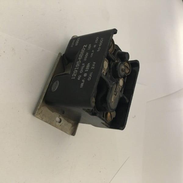 رله تایمر دار (129195-6880Z AC ONLY 250V 18A 125V 2H.P)