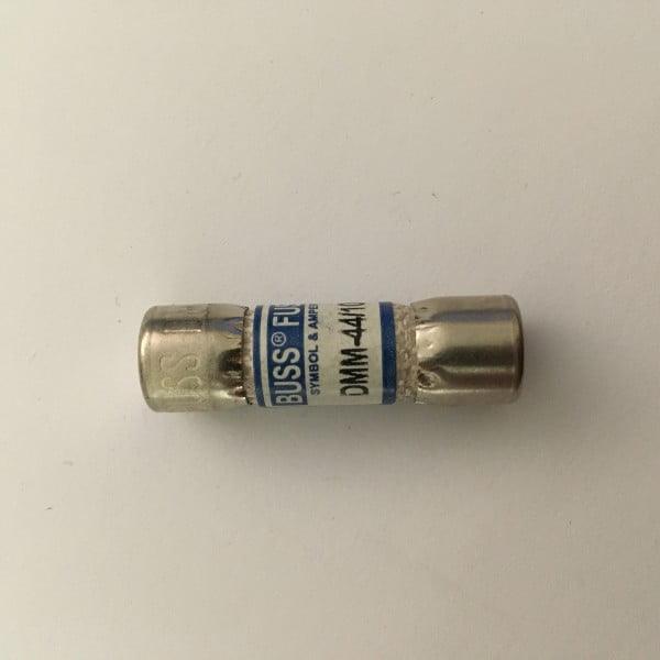 فیوز خاص مدل DMM-44.100